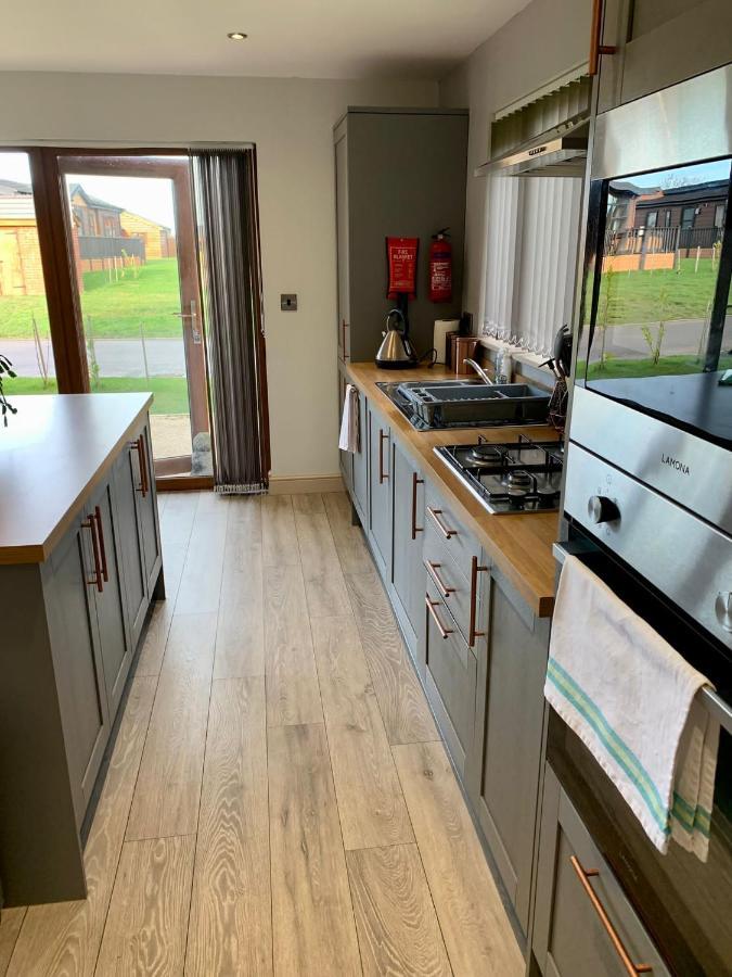 31 Cherry East Riding Of Yorkshire Hot Tub & Fishing Garton 外观 照片