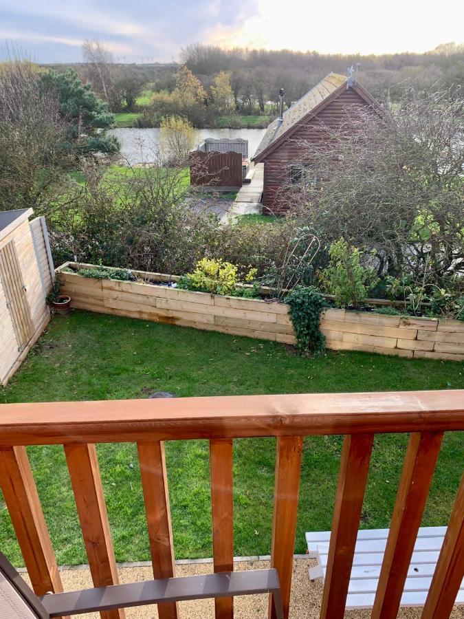 31 Cherry East Riding Of Yorkshire Hot Tub & Fishing Garton 外观 照片